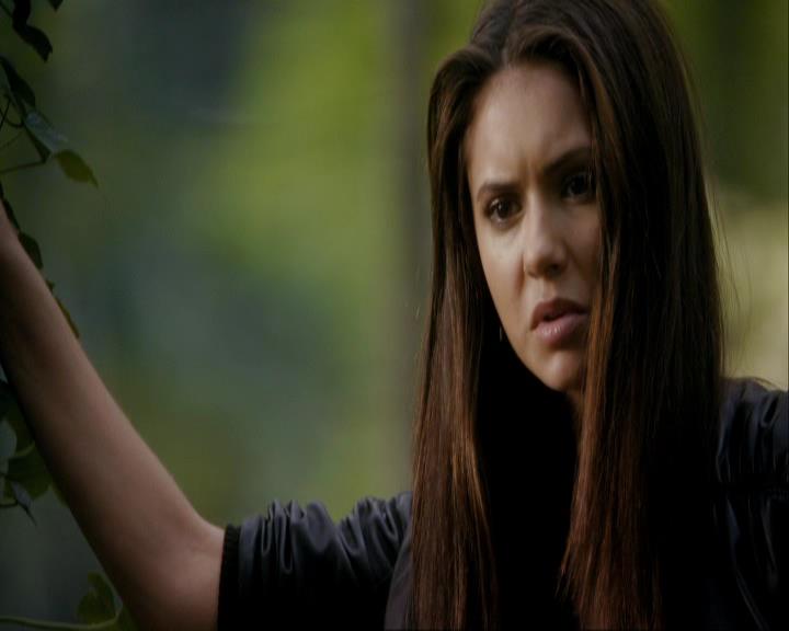 VampireDiariesWorld_dot_org-106LostGirls1102.jpg