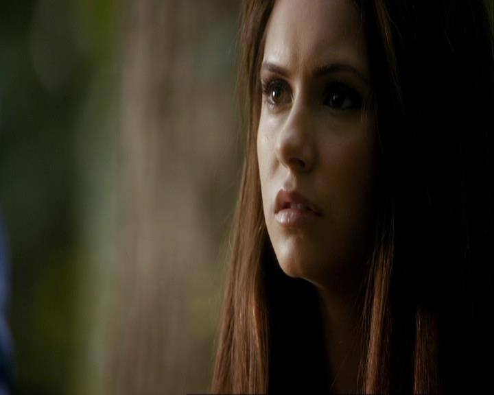 VampireDiariesWorld_dot_org-106LostGirls1118.jpg