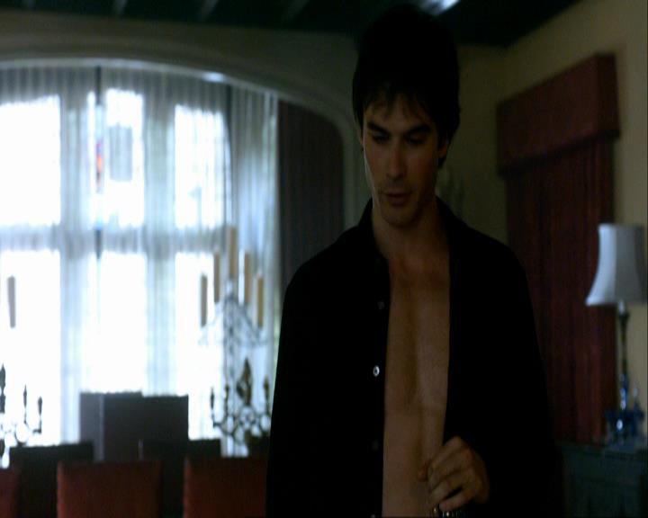 VampireDiariesWorld_dot_org-106LostGirls1214.jpg