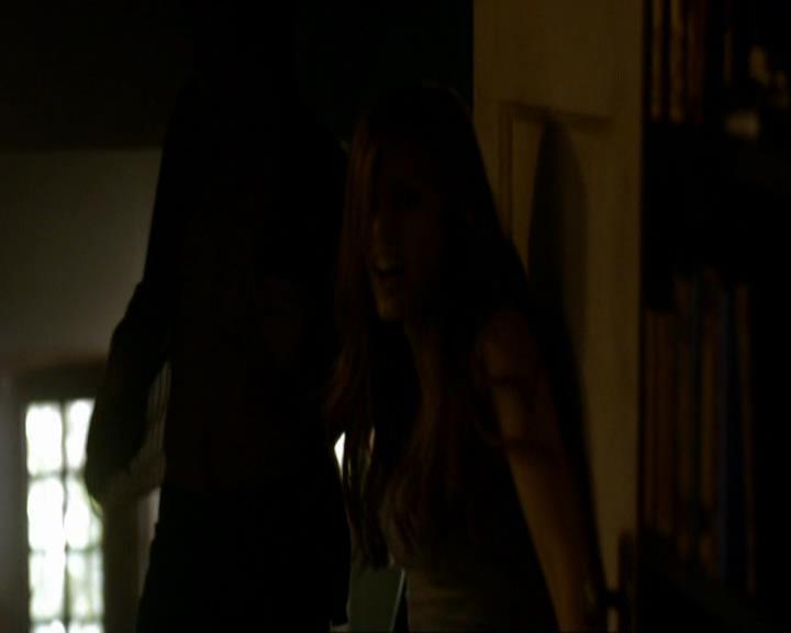 VampireDiariesWorld_dot_org-106LostGirls1255.jpg