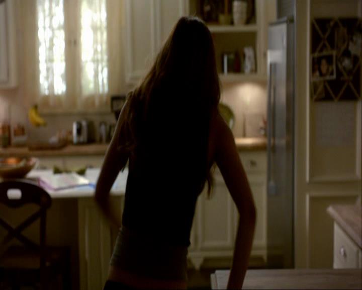 VampireDiariesWorld_dot_org-106LostGirls1479.jpg