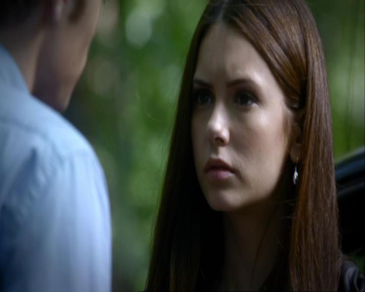 VampireDiariesWorld_dot_org-106LostGirls1521.jpg