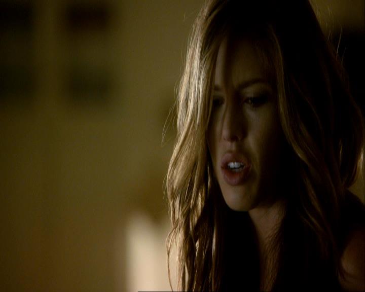 VampireDiariesWorld_dot_org-106LostGirls1616.jpg