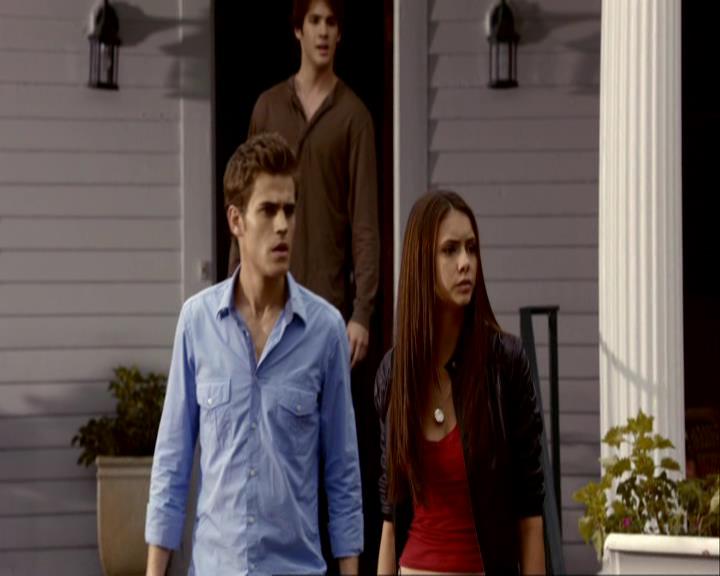 VampireDiariesWorld_dot_org-106LostGirls1781.jpg