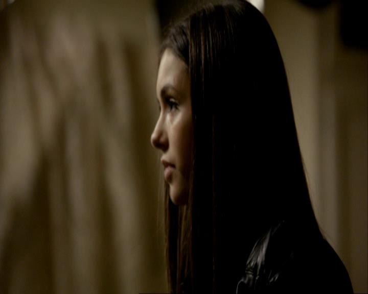 VampireDiariesWorld_dot_org-106LostGirls1846.jpg