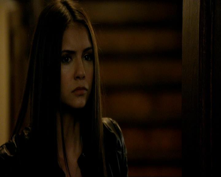 VampireDiariesWorld_dot_org-106LostGirls1869.jpg