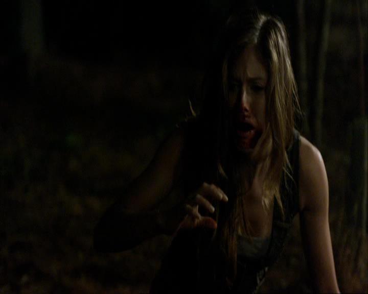 VampireDiariesWorld_dot_org-106LostGirls2102.jpg