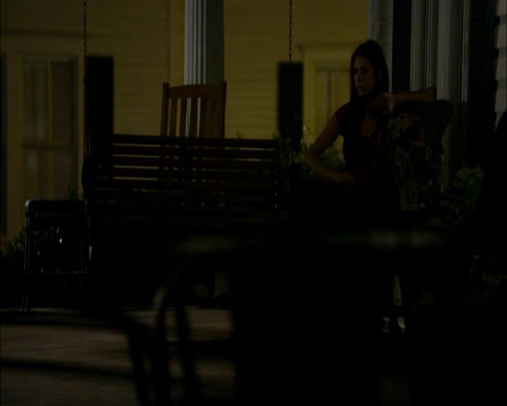 VampireDiariesWorld_dot_org-106LostGirls2143.jpg