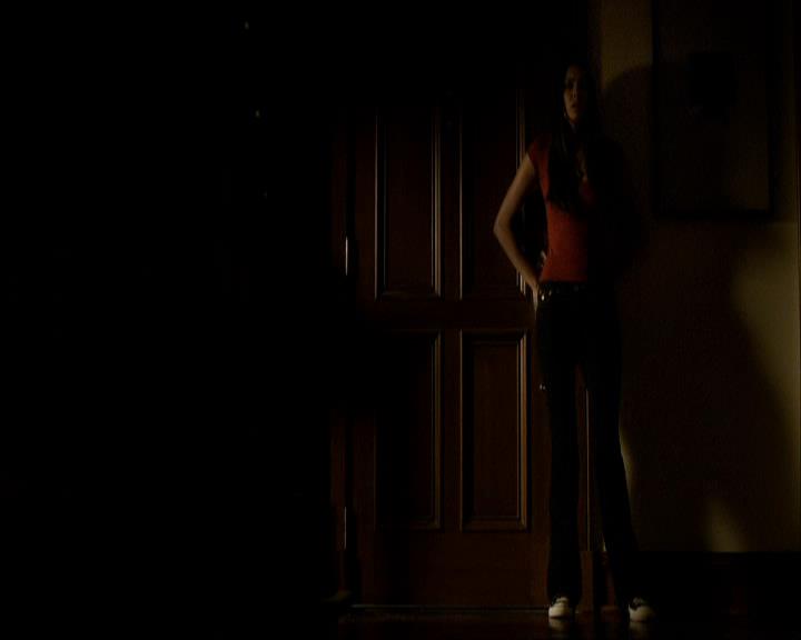 VampireDiariesWorld_dot_org-106LostGirls2241.jpg