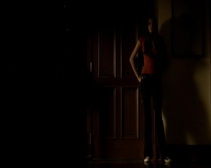 VampireDiariesWorld_dot_org-106LostGirls2242.jpg