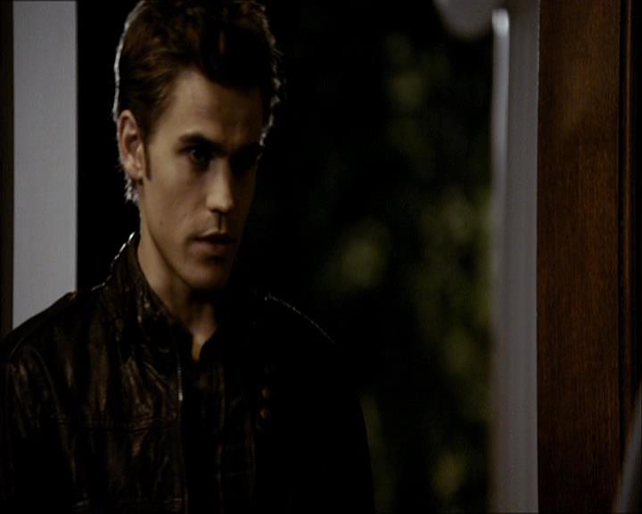 VampireDiariesWorld_dot_org-108-162Candles1169.jpg