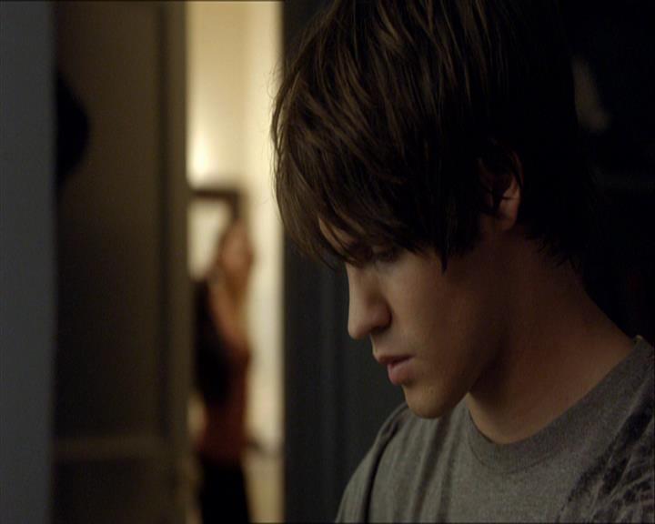 VampireDiariesWorld_dot_org-110TheTurningPoint0149.jpg