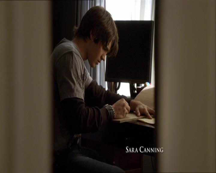 VampireDiariesWorld_dot_org-110TheTurningPoint0154.jpg