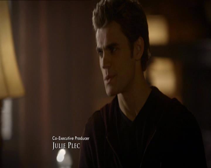 VampireDiariesWorld_dot_org-110TheTurningPoint0211.jpg