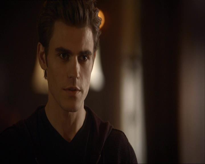 VampireDiariesWorld_dot_org-110TheTurningPoint0220.jpg