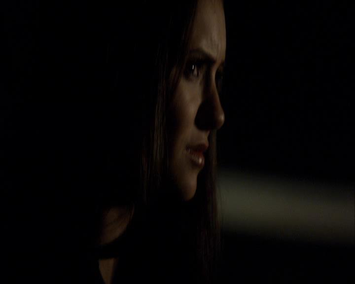 VampireDiariesWorld_dot_org-111Bloodlines0010.jpg