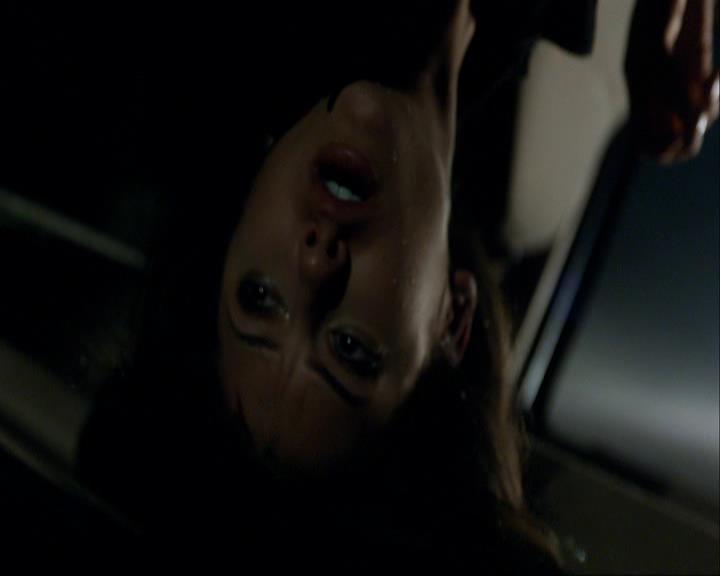 VampireDiariesWorld_dot_org-111Bloodlines0061.jpg