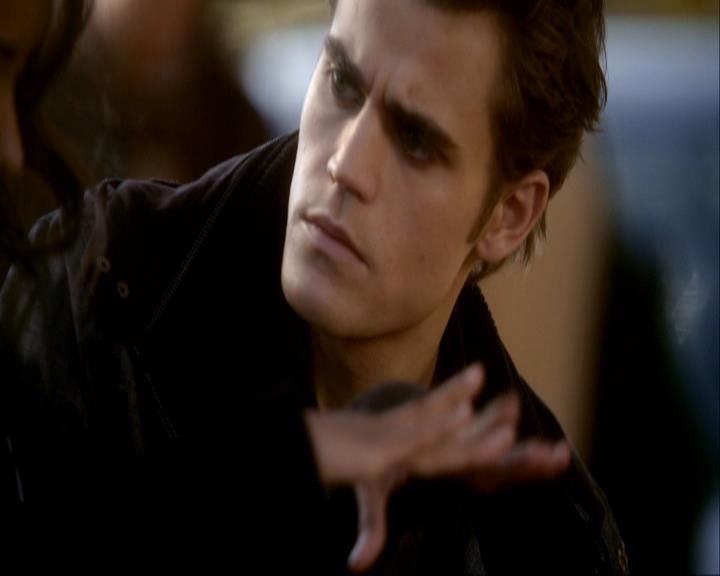 VampireDiariesWorld_dot_org-111Bloodlines0498.jpg