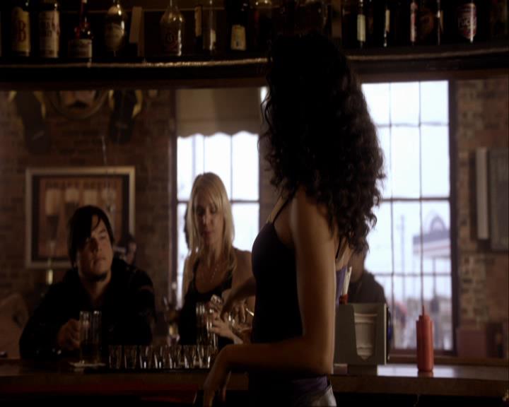 VampireDiariesWorld_dot_org-111Bloodlines0586.jpg