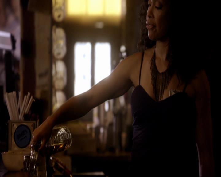 VampireDiariesWorld_dot_org-111Bloodlines0589.jpg