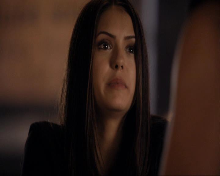 VampireDiariesWorld_dot_org-111Bloodlines0612.jpg