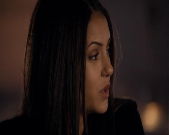 VampireDiariesWorld_dot_org-111Bloodlines0615.jpg