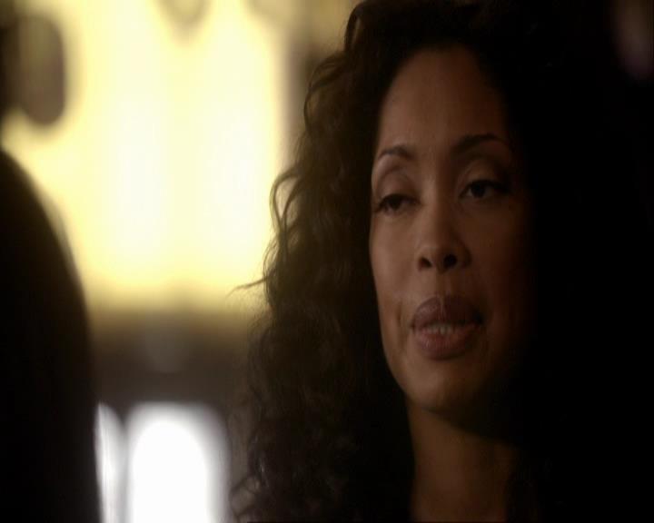 VampireDiariesWorld_dot_org-111Bloodlines0621.jpg