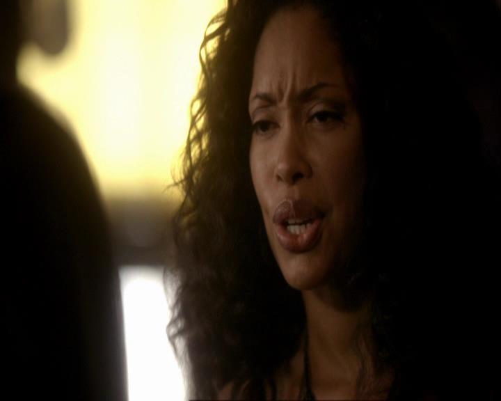 VampireDiariesWorld_dot_org-111Bloodlines0631.jpg