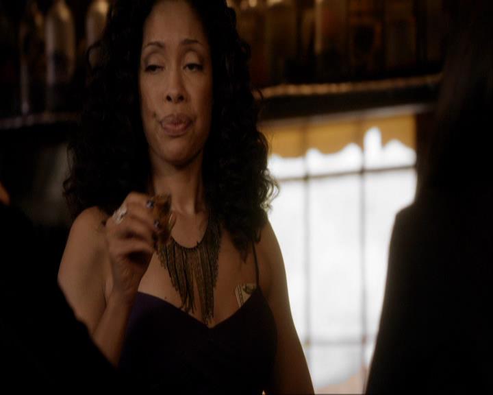 VampireDiariesWorld_dot_org-111Bloodlines0643.jpg