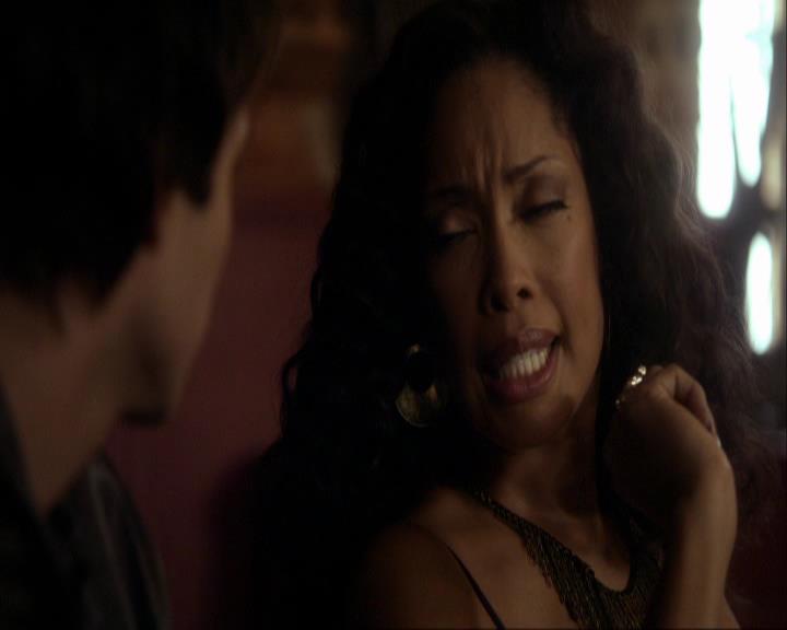 VampireDiariesWorld_dot_org-111Bloodlines0814.jpg