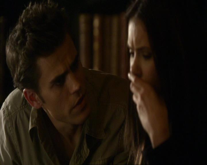 VampireDiariesWorld_dot_org-111Bloodlines2104.jpg