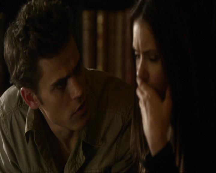 VampireDiariesWorld_dot_org-111Bloodlines2106.jpg