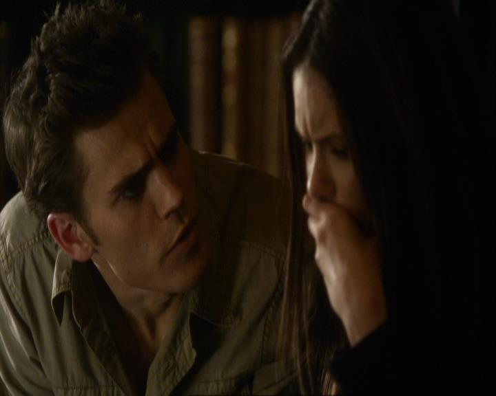 VampireDiariesWorld_dot_org-111Bloodlines2110.jpg