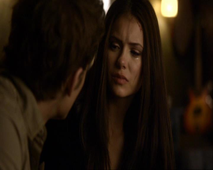 VampireDiariesWorld_dot_org-111Bloodlines2115.jpg