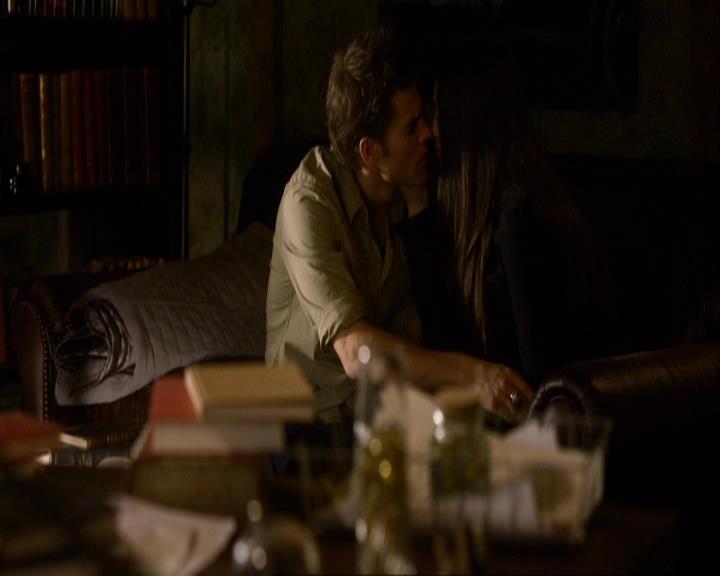 VampireDiariesWorld_dot_org-111Bloodlines2137.jpg