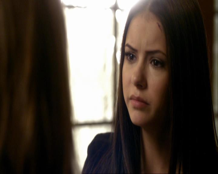 VampireDiariesWorld_dot_org-111Bloodlines2172.jpg