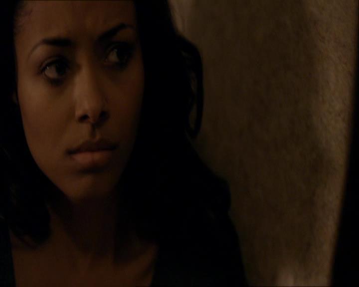 VampireDiariesWorld_dot_org-114FoolMeOnce0243.jpg