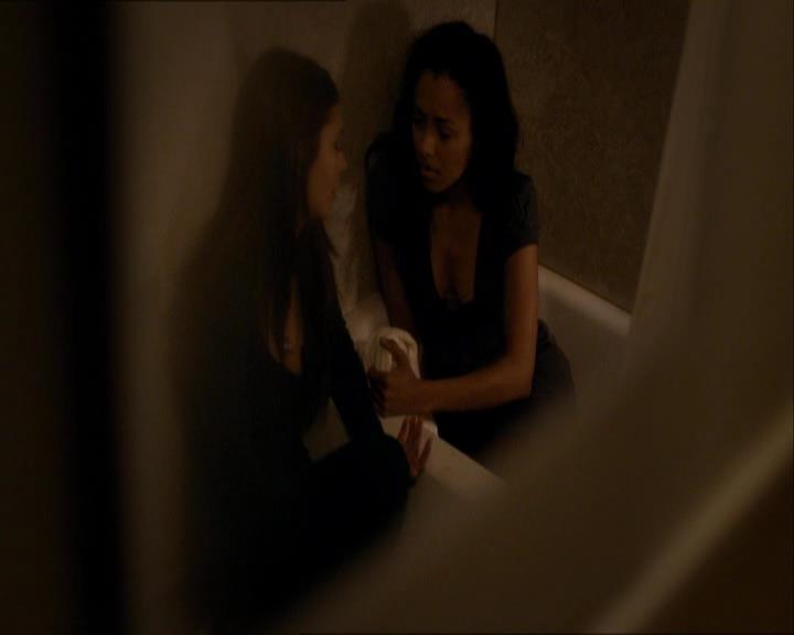 VampireDiariesWorld_dot_org-114FoolMeOnce0245.jpg