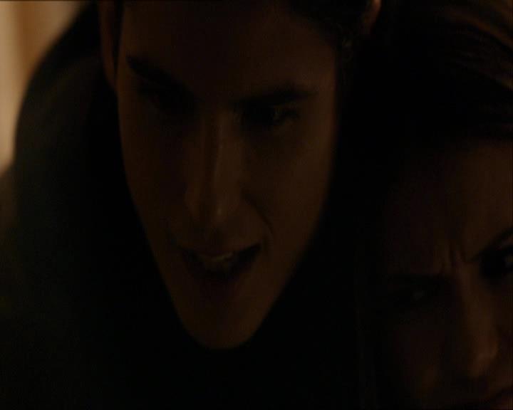 VampireDiariesWorld_dot_org-114FoolMeOnce0274.jpg