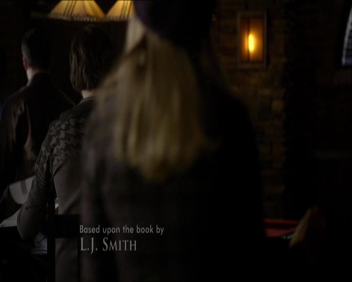 VampireDiariesWorld_dot_org-114FoolMeOnce0323.jpg