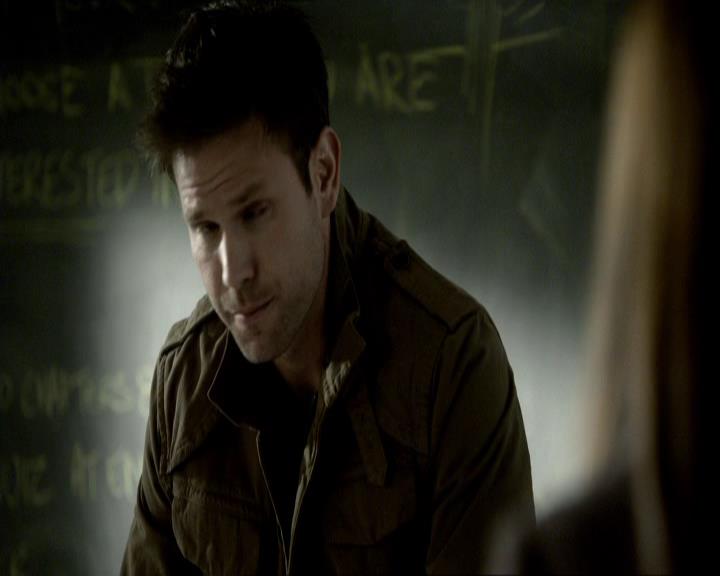 VampireDiariesWorld_dot_org-118UnderControl0371.jpg