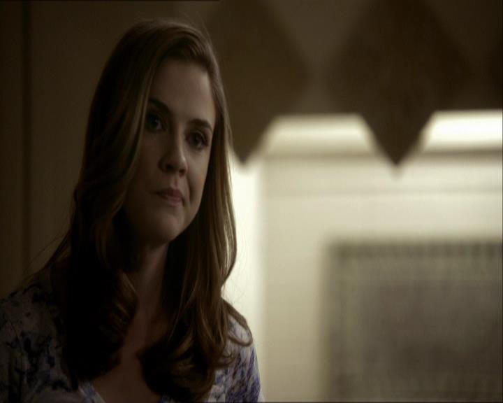 VampireDiariesWorld_dot_org-118UnderControl0416.jpg