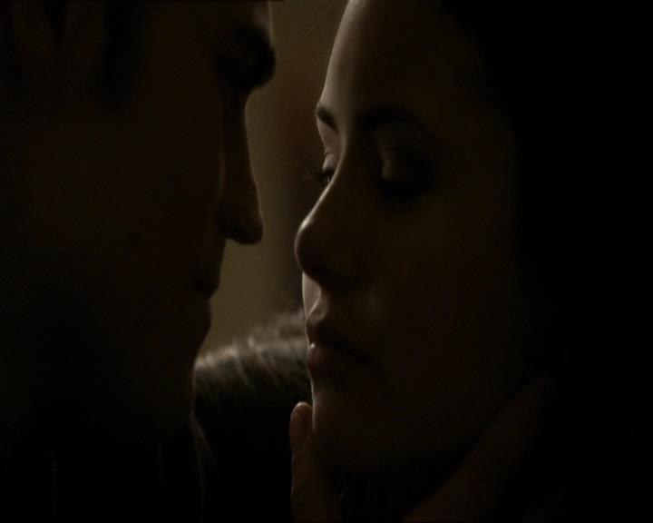 VampireDiariesWorld_dot_org-118UnderControl0494.jpg