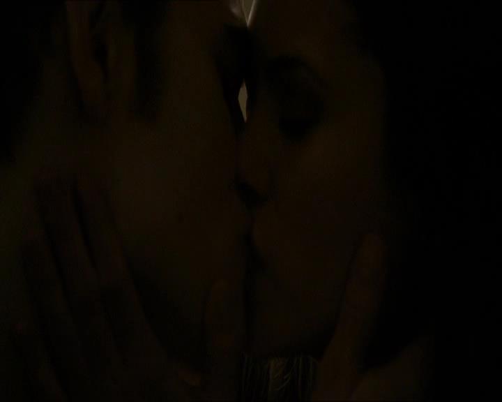 VampireDiariesWorld_dot_org-118UnderControl0498.jpg