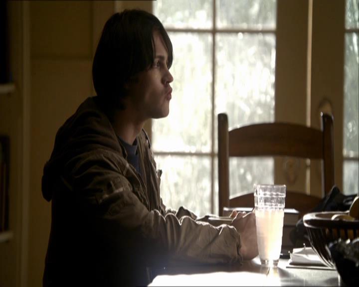 VampireDiariesWorld_dot_org-118UnderControl0565.jpg