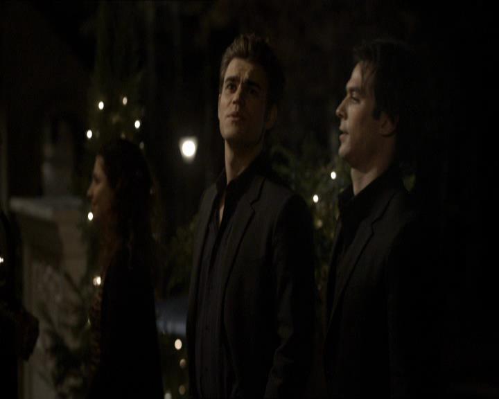 VampireDiariesWorld_dot_org-118UnderControl0761.jpg