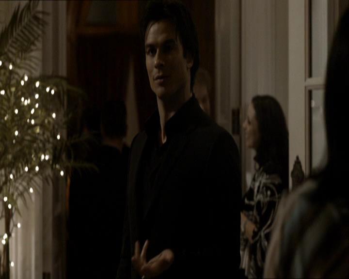 VampireDiariesWorld_dot_org-118UnderControl0766.jpg