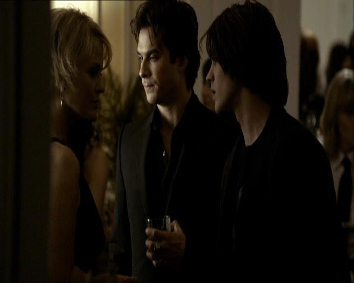 VampireDiariesWorld_dot_org-118UnderControl1028.jpg