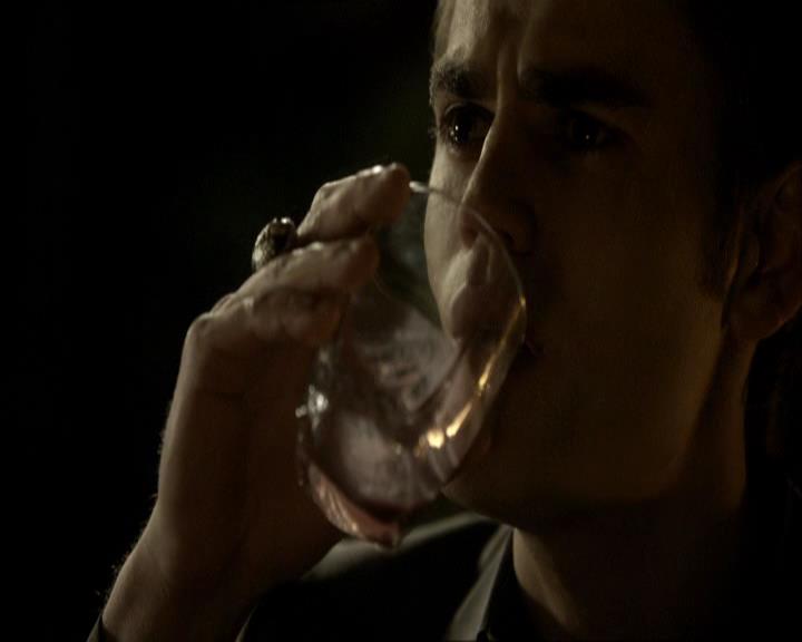 VampireDiariesWorld_dot_org-118UnderControl2286.jpg