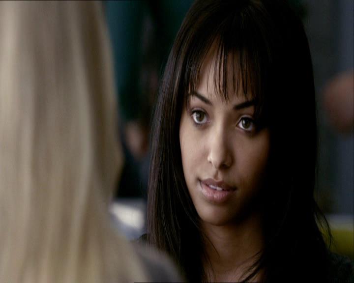 VampireDiariesWorld_dot_org-121Isobel0256.jpg